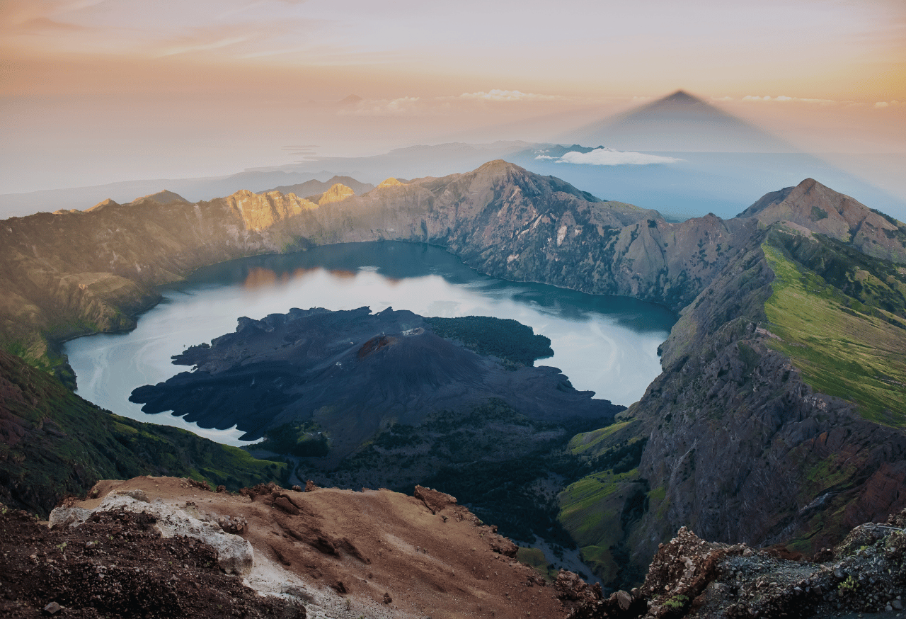 GUNUNG RINJANI